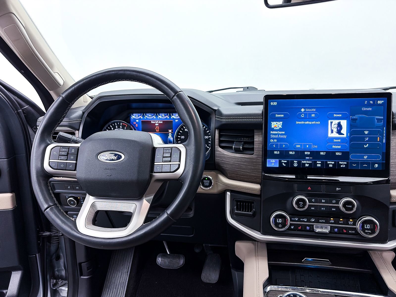 Used 2023 Ford Expedition Max Limited AWD/4WD image 5