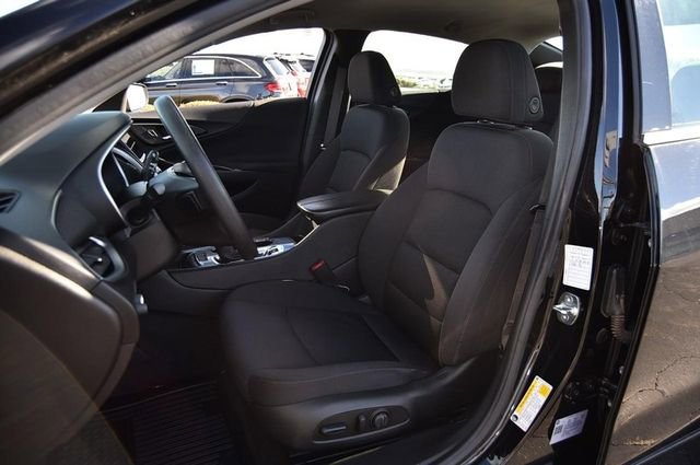 Used 2024 Chevrolet Malibu LT image 17