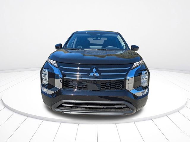 New 2026 Mitsubishi Outlander ES image 9