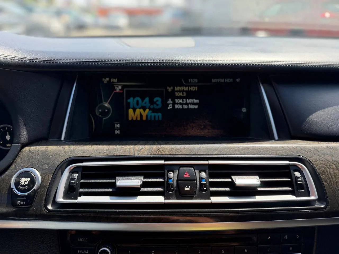 Used 2014 BMW 740i image 42