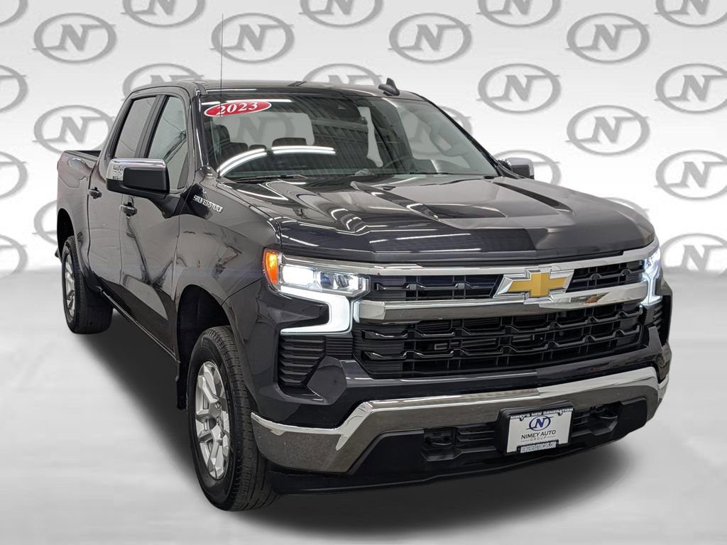 Used 2023 Chevrolet Silverado 1500 LT AWD/4WD image 36