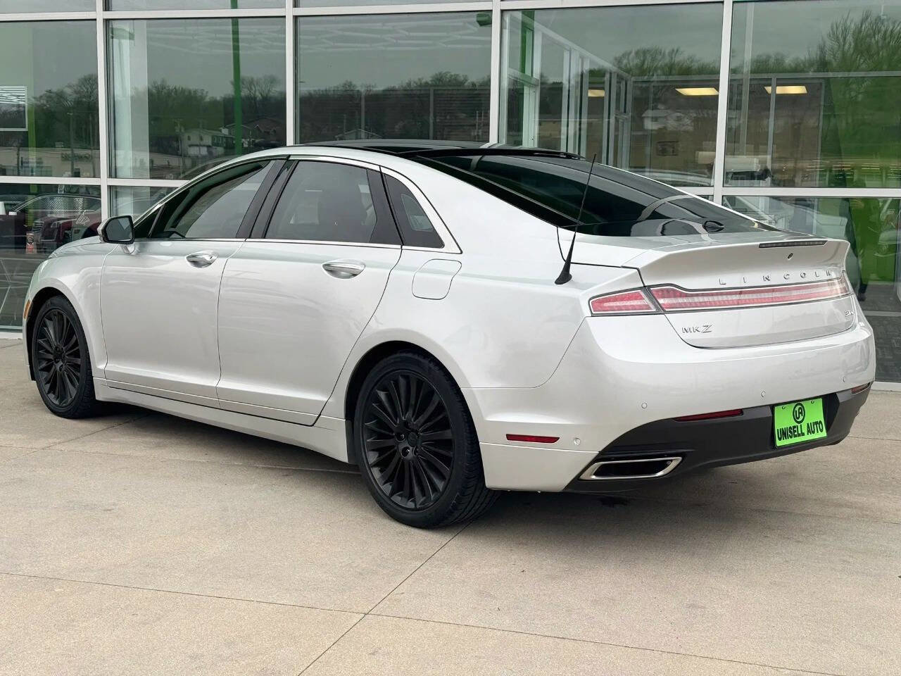 Used 2013 Lincoln MKZ AWD image 5