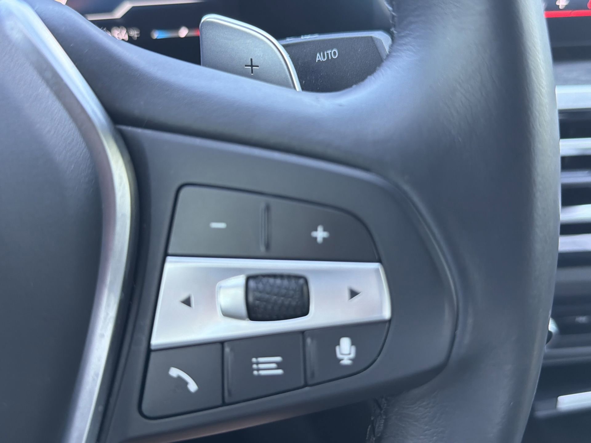 Certified 2024 BMW 330i Sedan RWD image 29