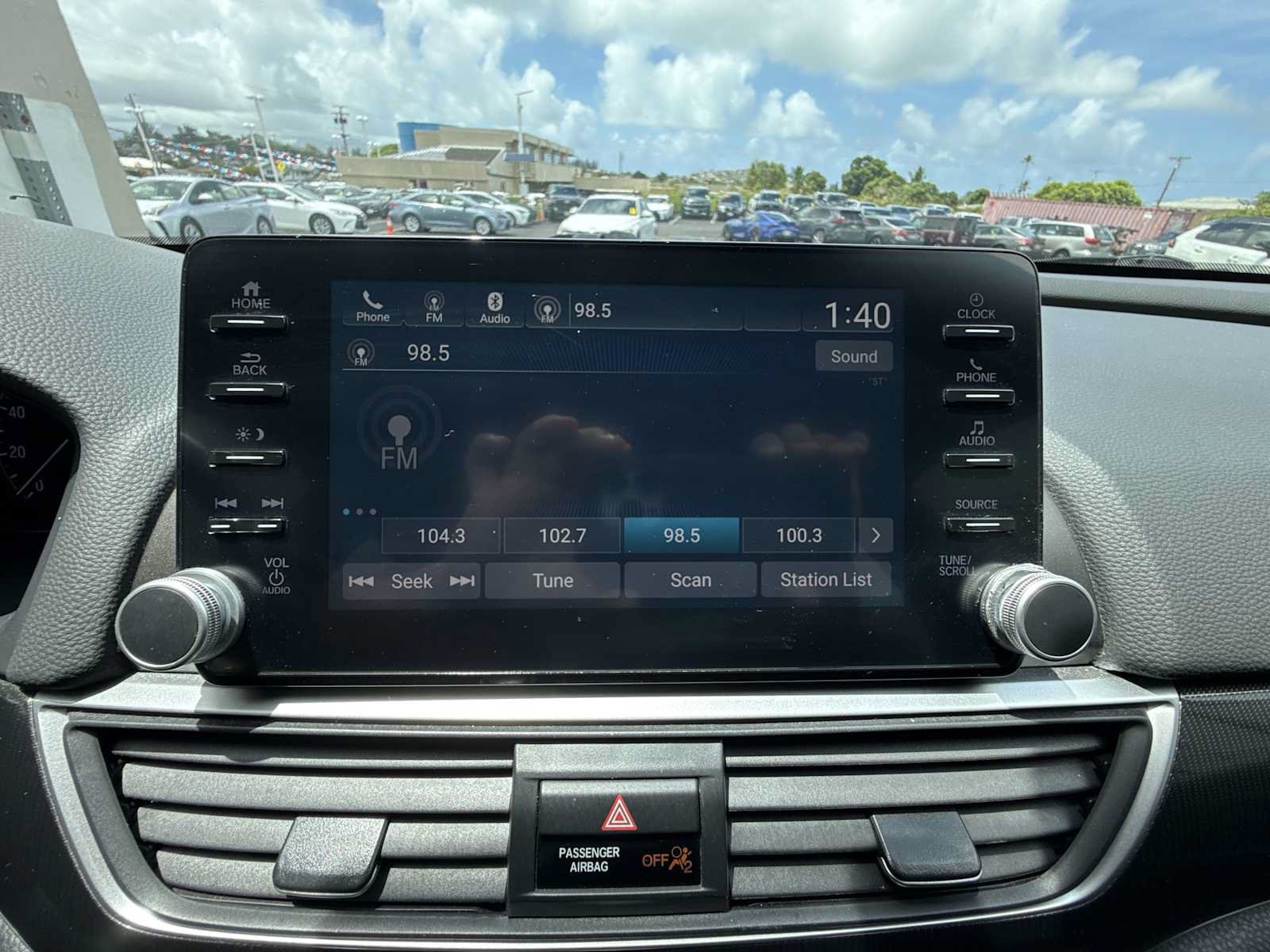 Used 2018 Honda Accord Sport image 17