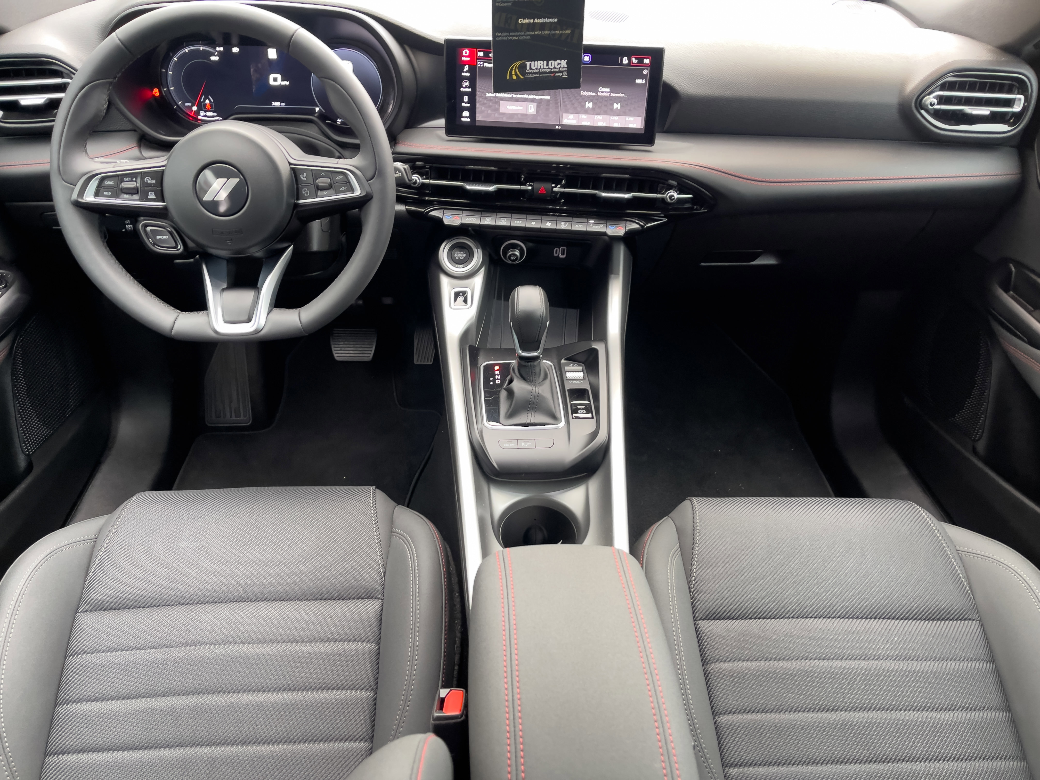 Used 2024 Dodge Hornet GT w/ GT Blacktop Package image 14