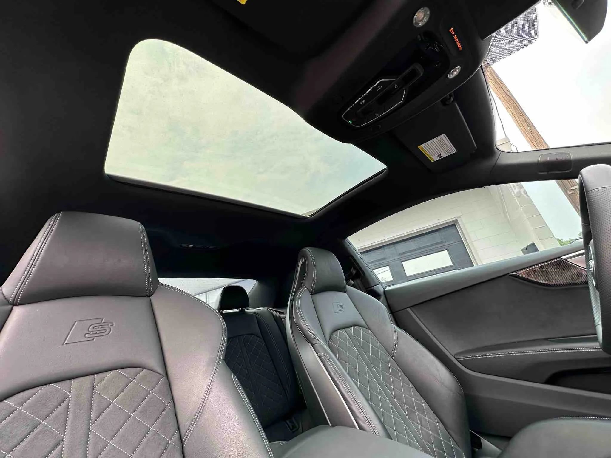 Used 2022 Audi S5 Premium Plus w/ Premium Plus image 25