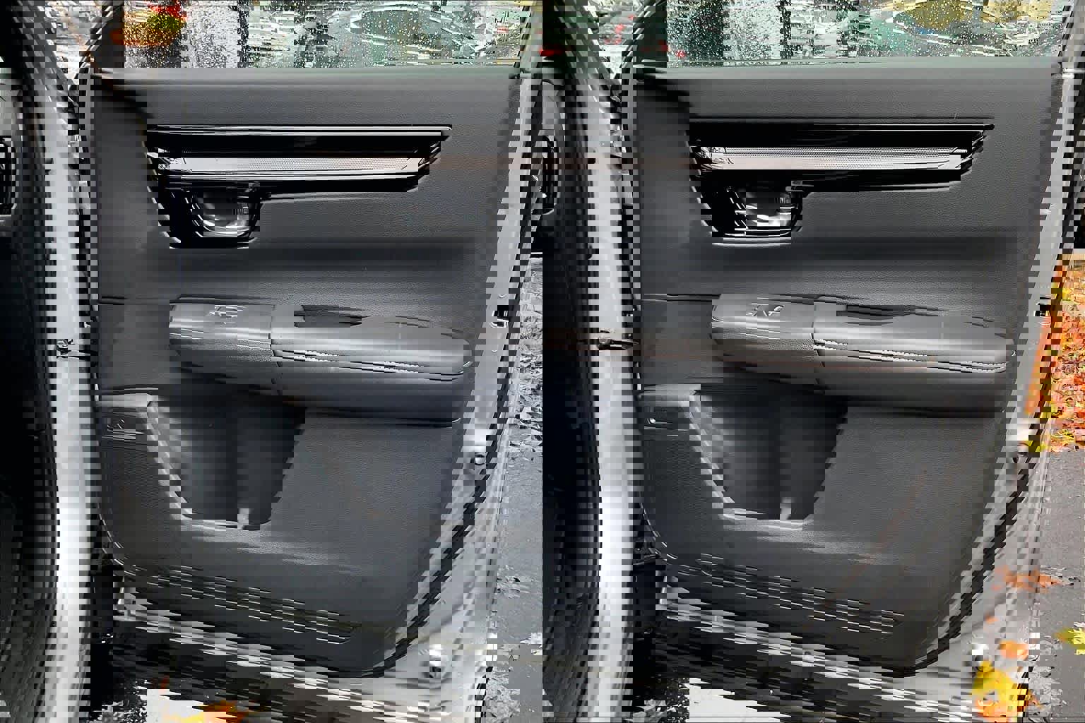 Used 2025 Honda CR-V Sport Touring image 25