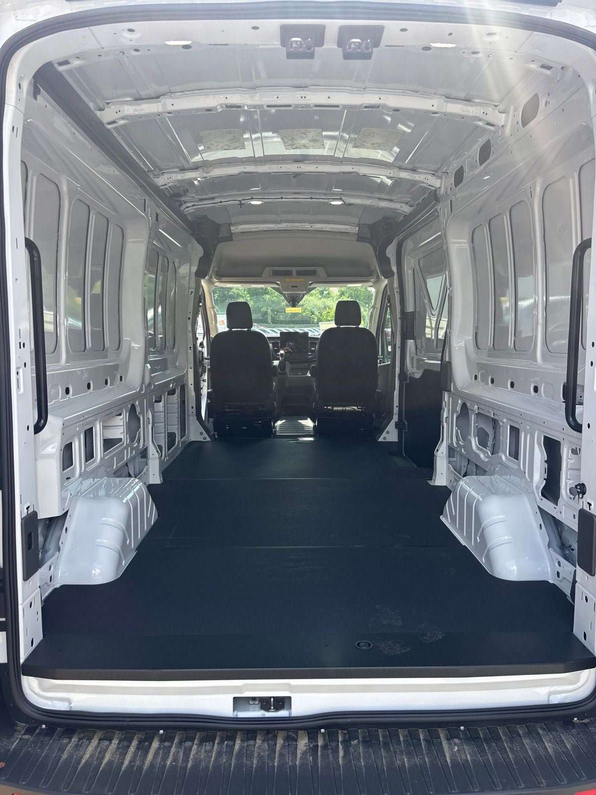 New 2026 Ford Transit 250 148 Medium Roof Extended AWD image 15