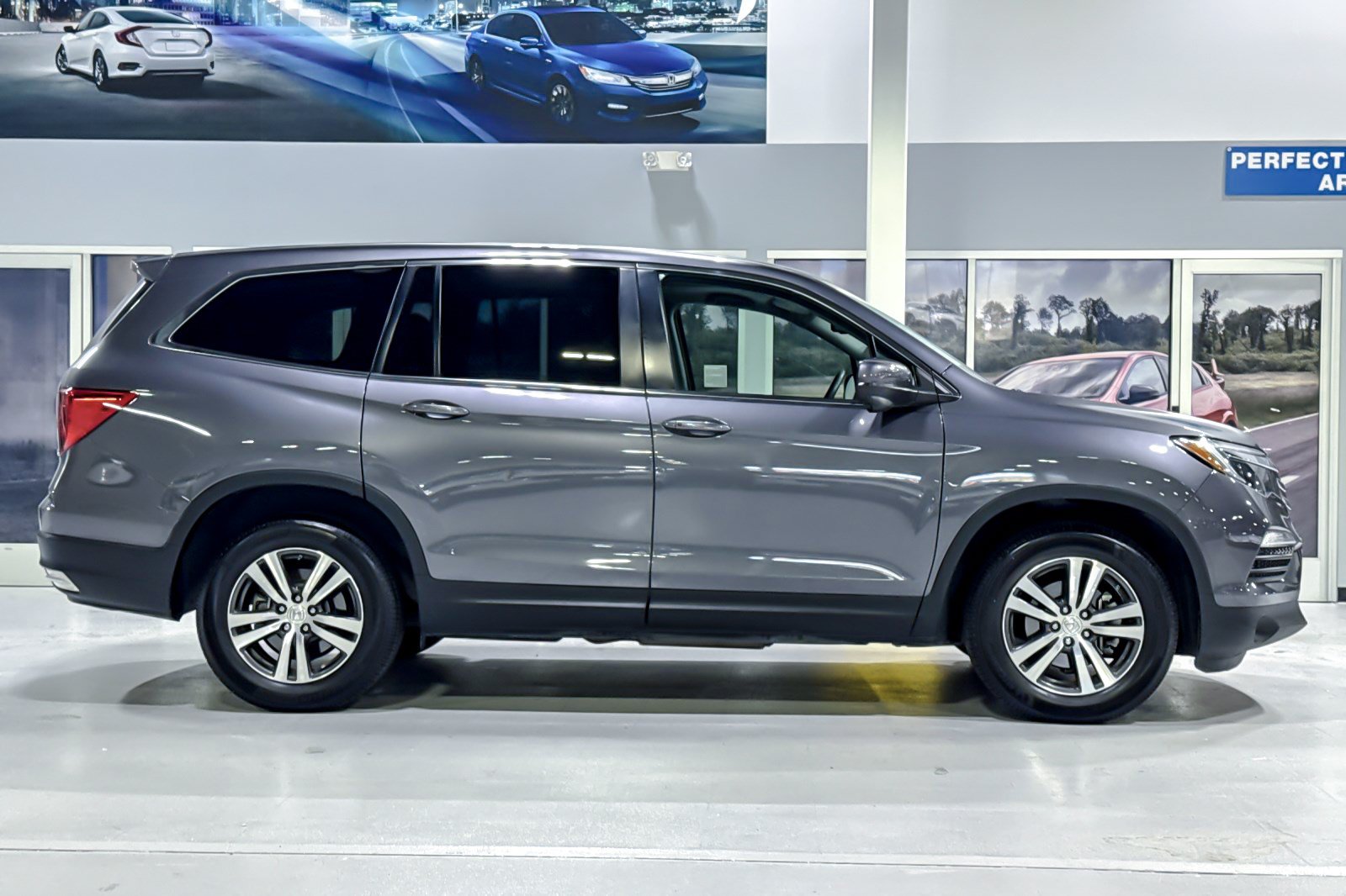 Used 2017 Honda Pilot EX-L image 8