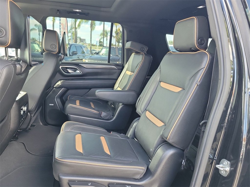 Used 2021 GMC Yukon XL AT4 w/ AT4 Premium Plus Package image 26
