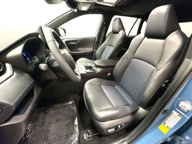Used 2024 Toyota RAV4 XSE w/ Weather Package AWD/4WD image 18