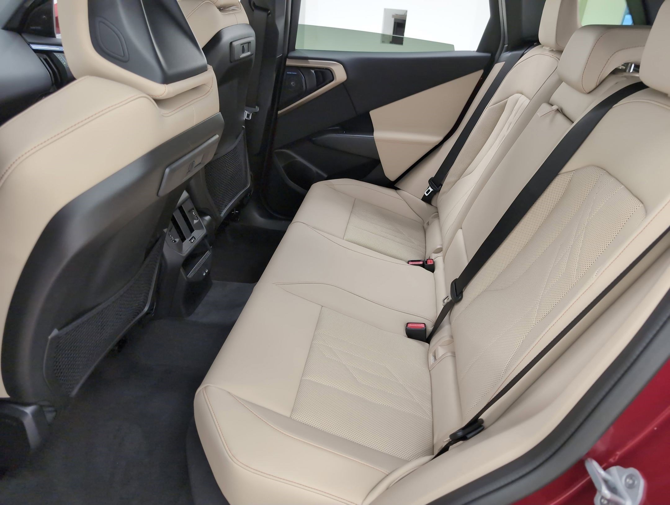 Used 2025 BMW X3 xDrive30i w/ Premium Package AWD/4WD image 13