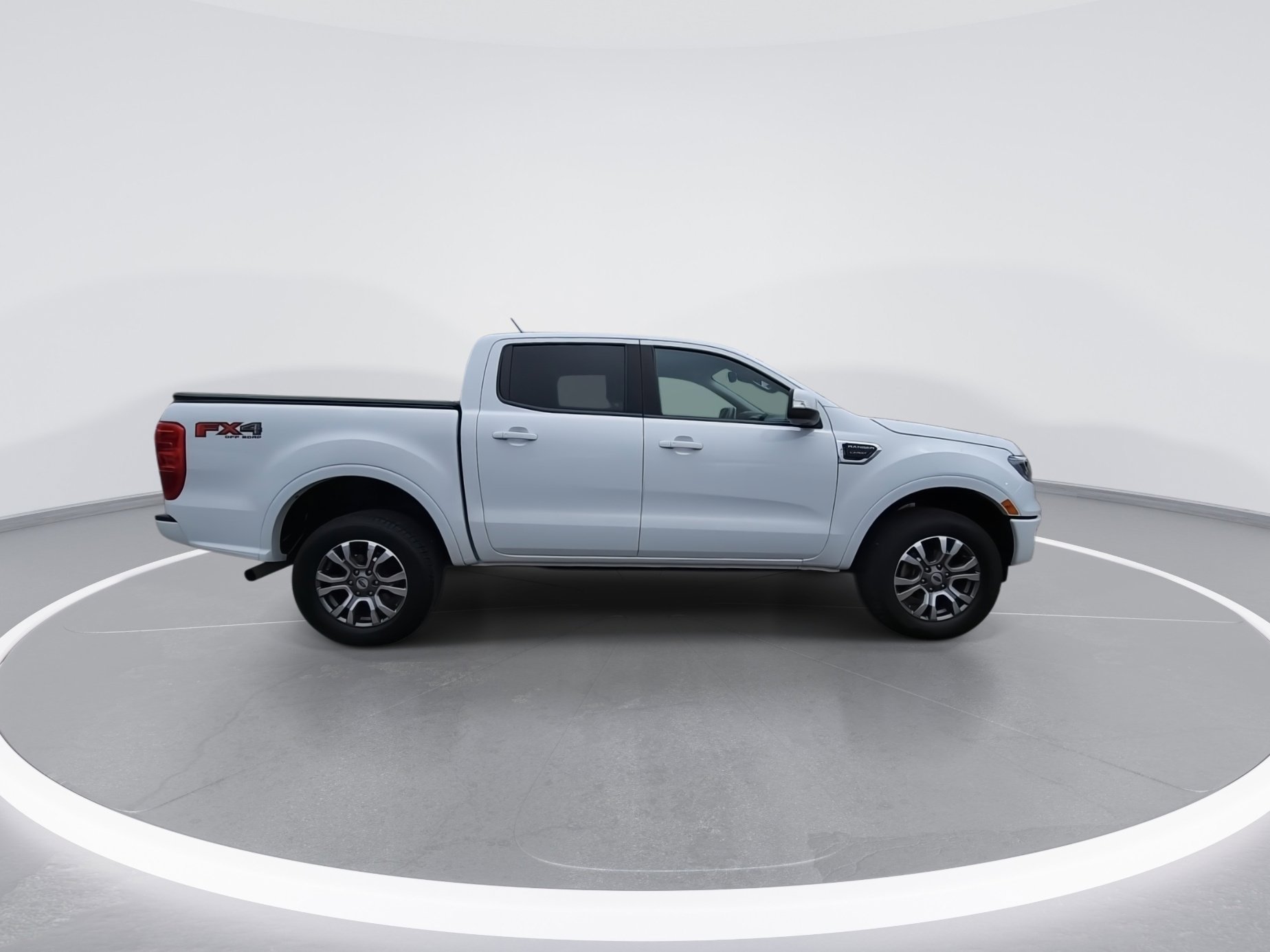 Used 2019 Ford Ranger Lariat w/ FX4 Off-Road Package AWD/4WD image 9