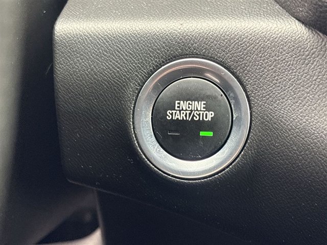 Certified 2024 GMC Terrain SLE w/ Driver Convenience Package FWD image 16
