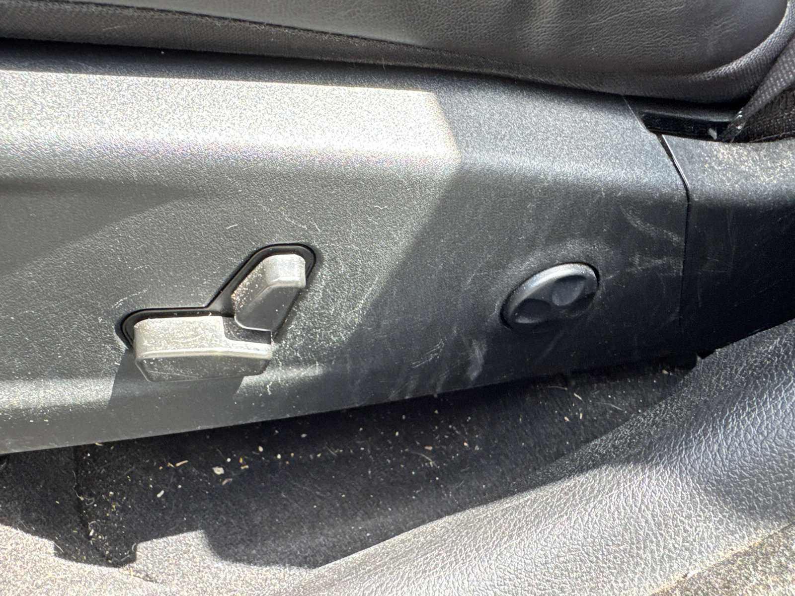 Used 2021 Chrysler 300 S RWD image 11