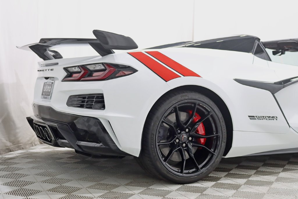 Used 2027 Chevrolet Corvette Grand Sport RWD image 11
