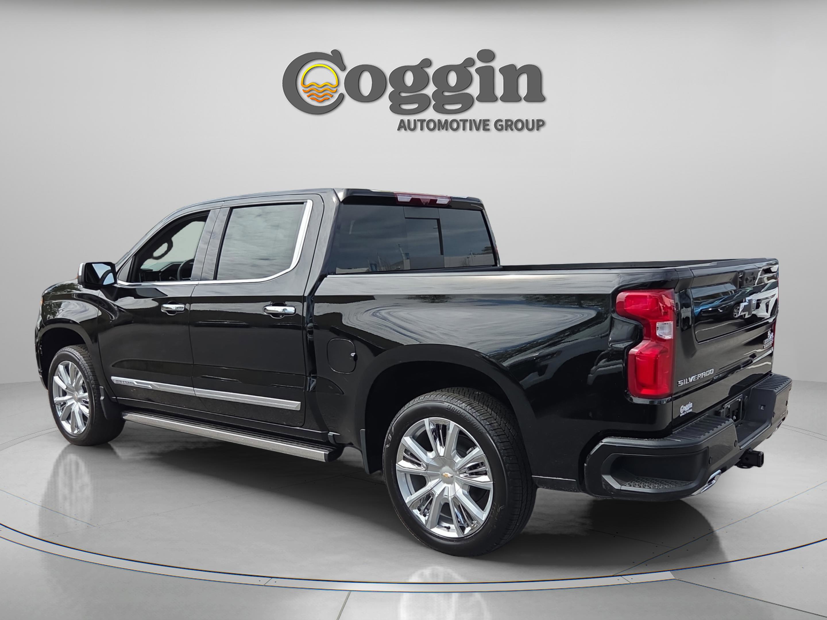 New 2026 Chevrolet Silverado 1500 High Country image 3