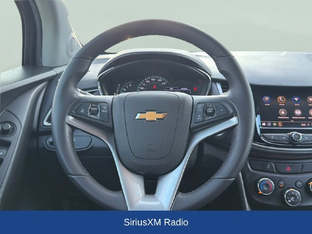 Certified 2020 Chevrolet Trax LT w/ LT Convenience Package FWD image 8