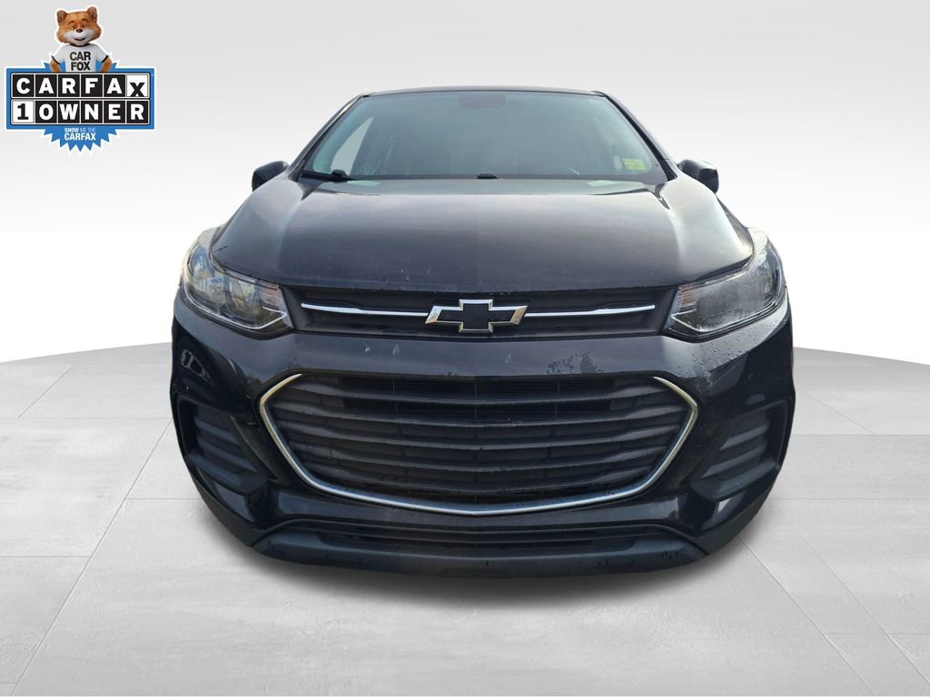 Used 2020 Chevrolet Trax LS w/ Tint and Cruise Package image 7