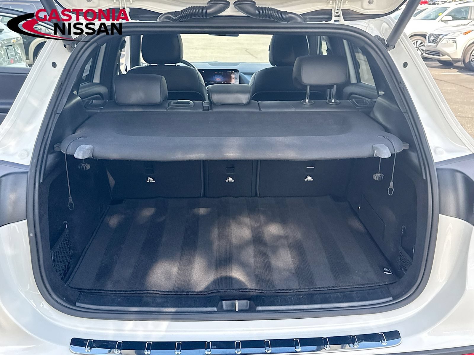 Used 2023 Mercedes-Benz GLA 250 w/ Premium Package image 34
