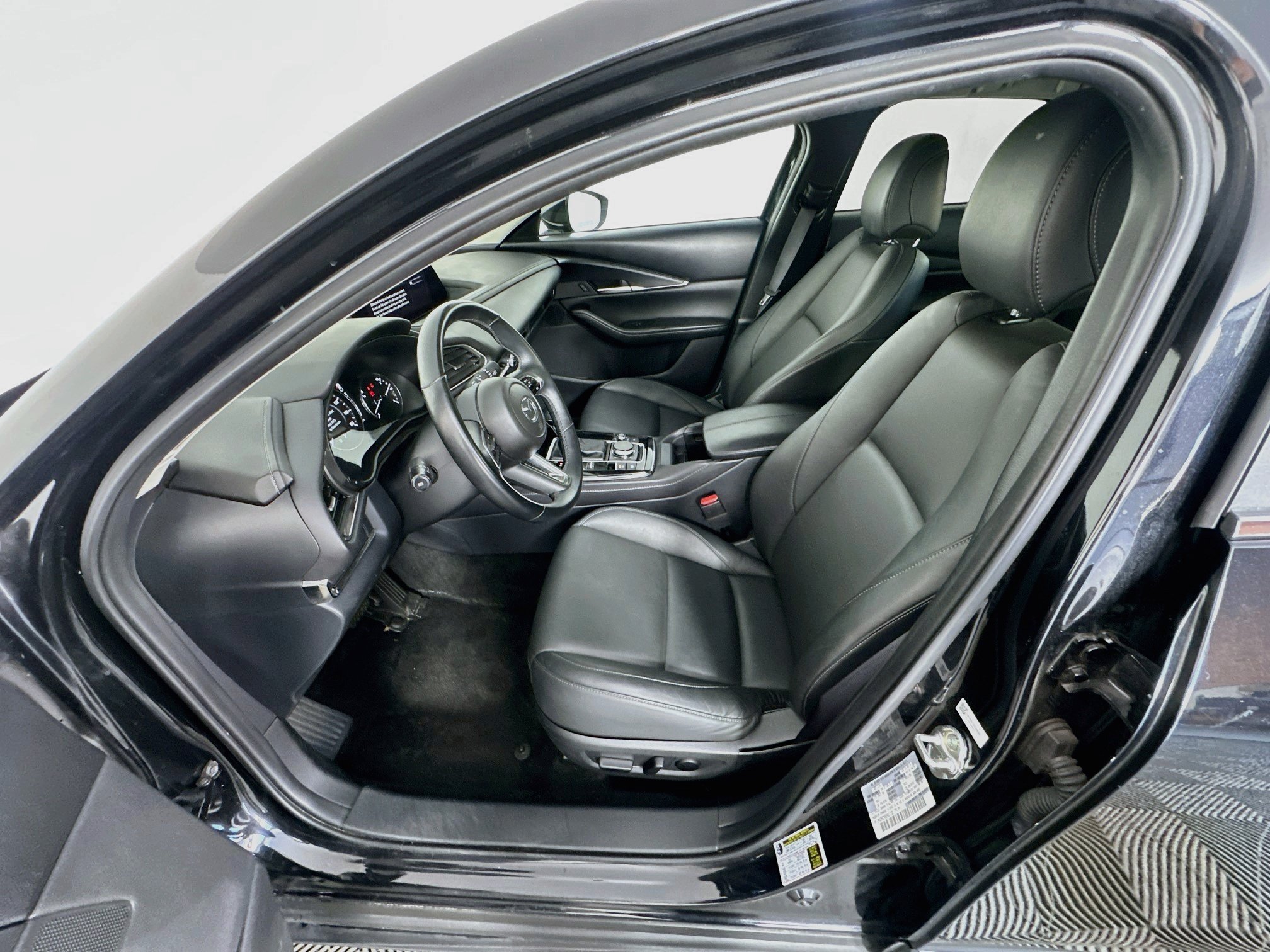 Used 2025 MAZDA CX-30 AWD 2.5 S w/ Preferred Package image 13