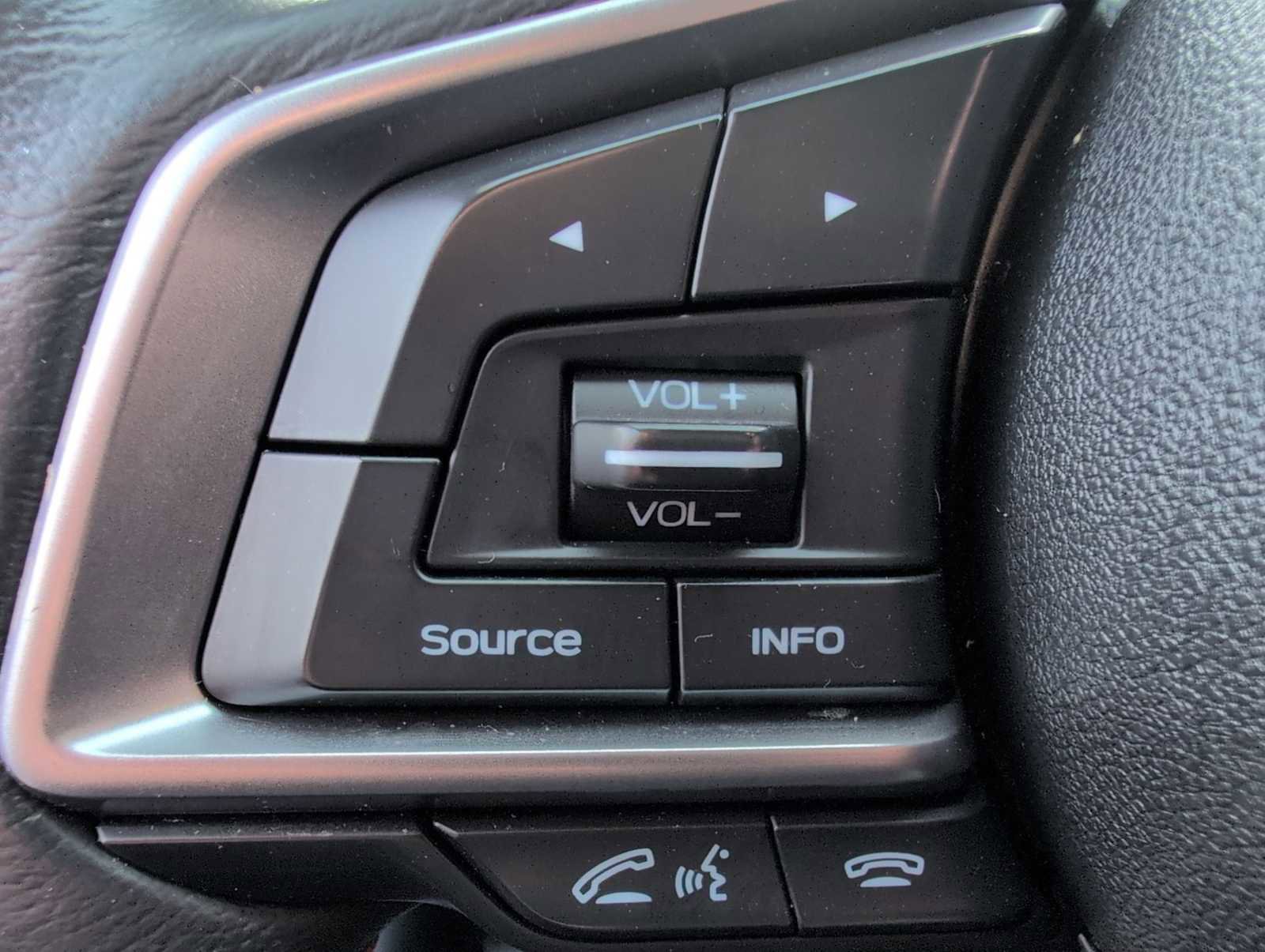 Used 2020 Subaru Crosstrek 2.0i Premium image 23