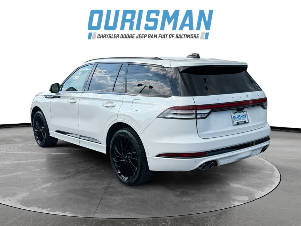 Used 2025 Lincoln Aviator Reserve w/ Jet Appearance Package AWD/4WD image 4