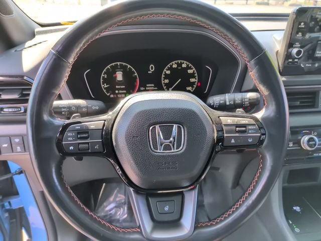 Used 2025 Honda Pilot TrailSport image 26