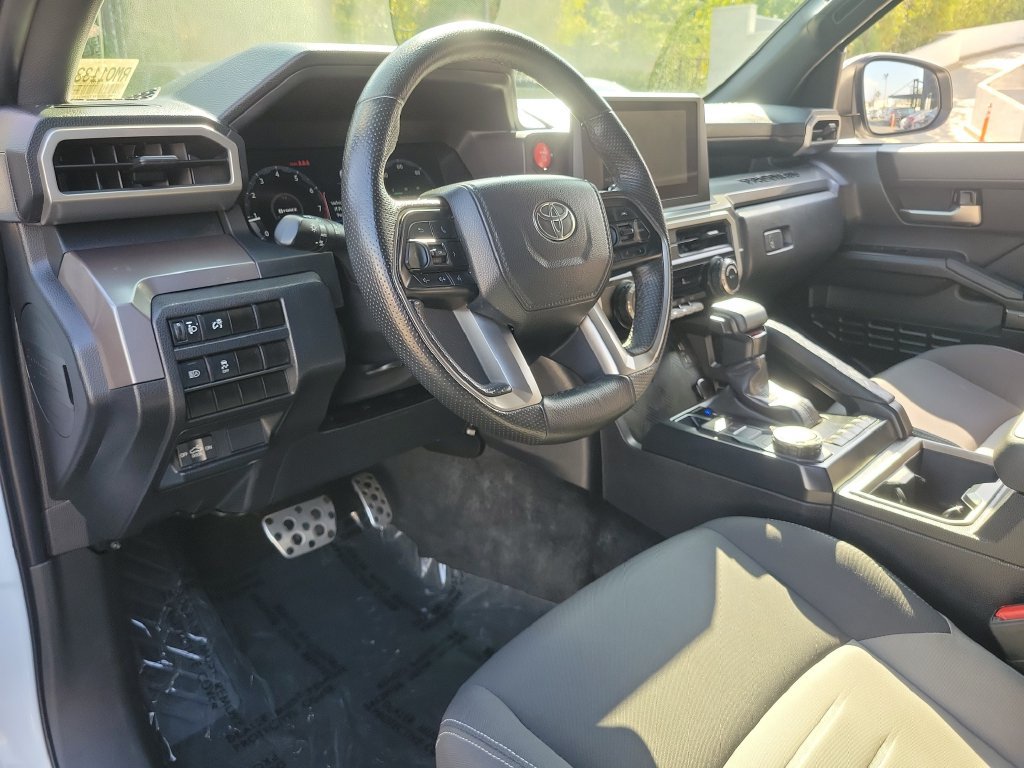 Used 2024 Toyota Tacoma TRD Sport RWD image 19