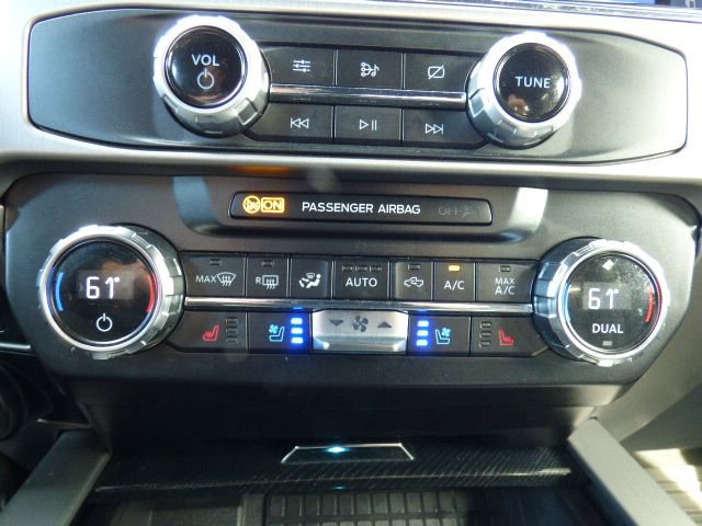 Used 2022 Ford F350 Platinum w/ Tremor Off-Road Package image 29