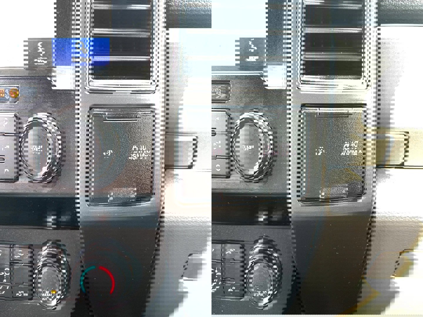 Used 2020 Ford F250 XLT w/ XLT Value Package image 22