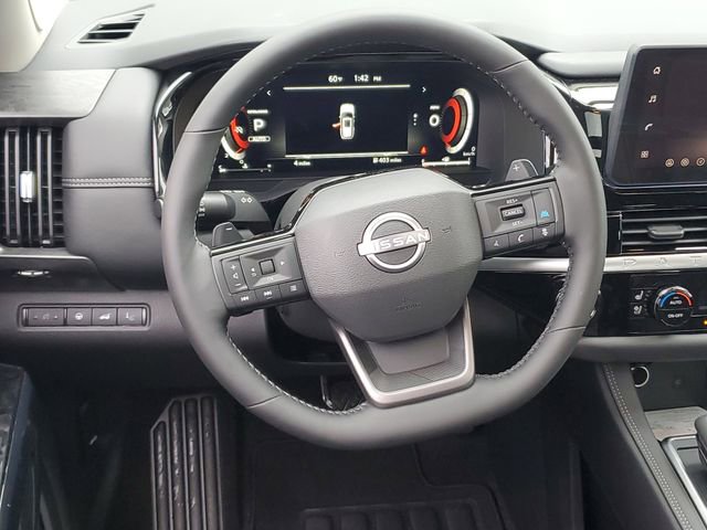 New 2026 Nissan Pathfinder Platinum AWD/4WD image 15