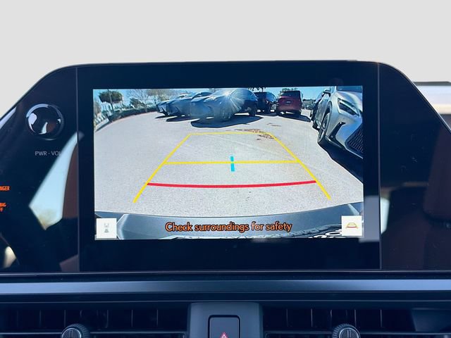 New 2026 Lexus UX 300h FWD image 33