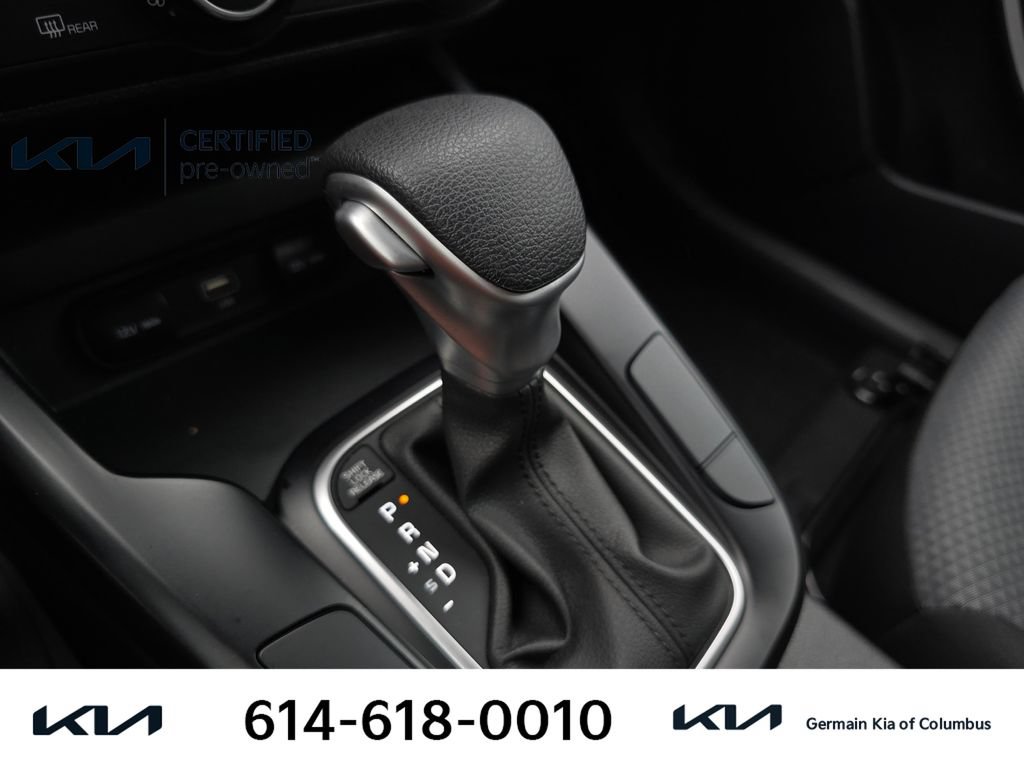Certified 2025 Kia Soul LX w/ LX Technology Package FWD image 24