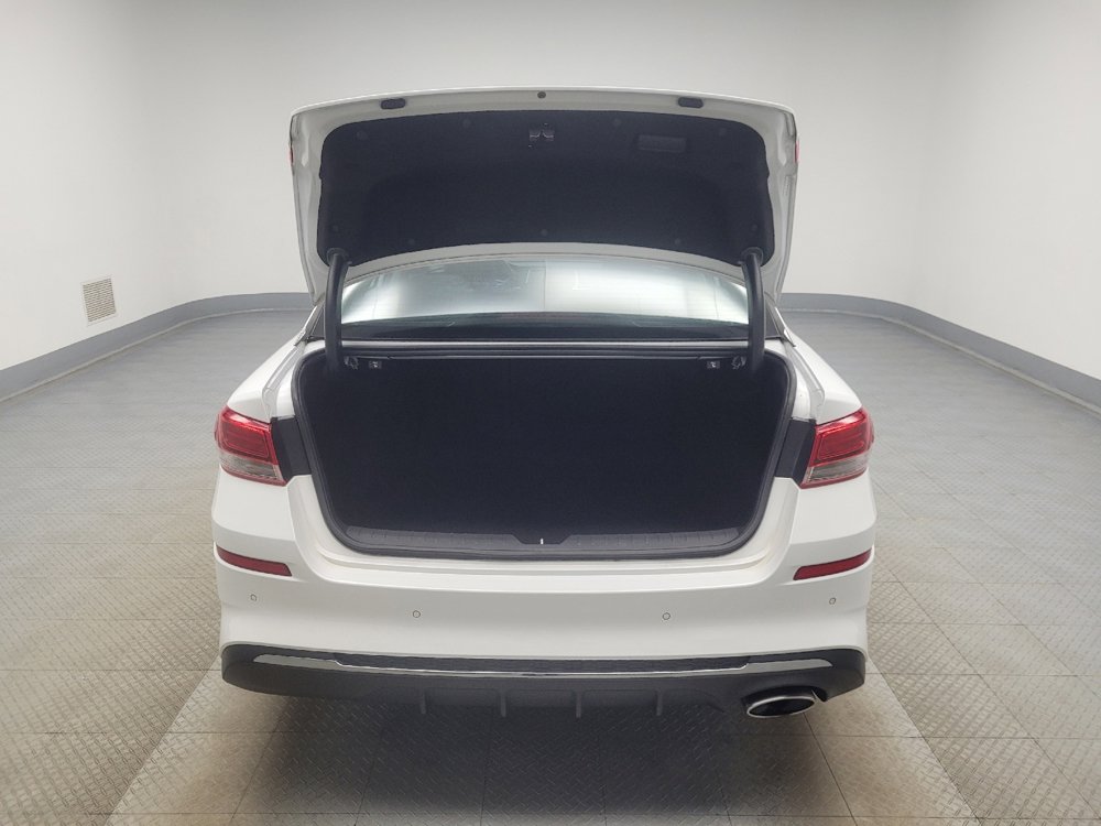 Used 2020 Kia Optima LX image 29