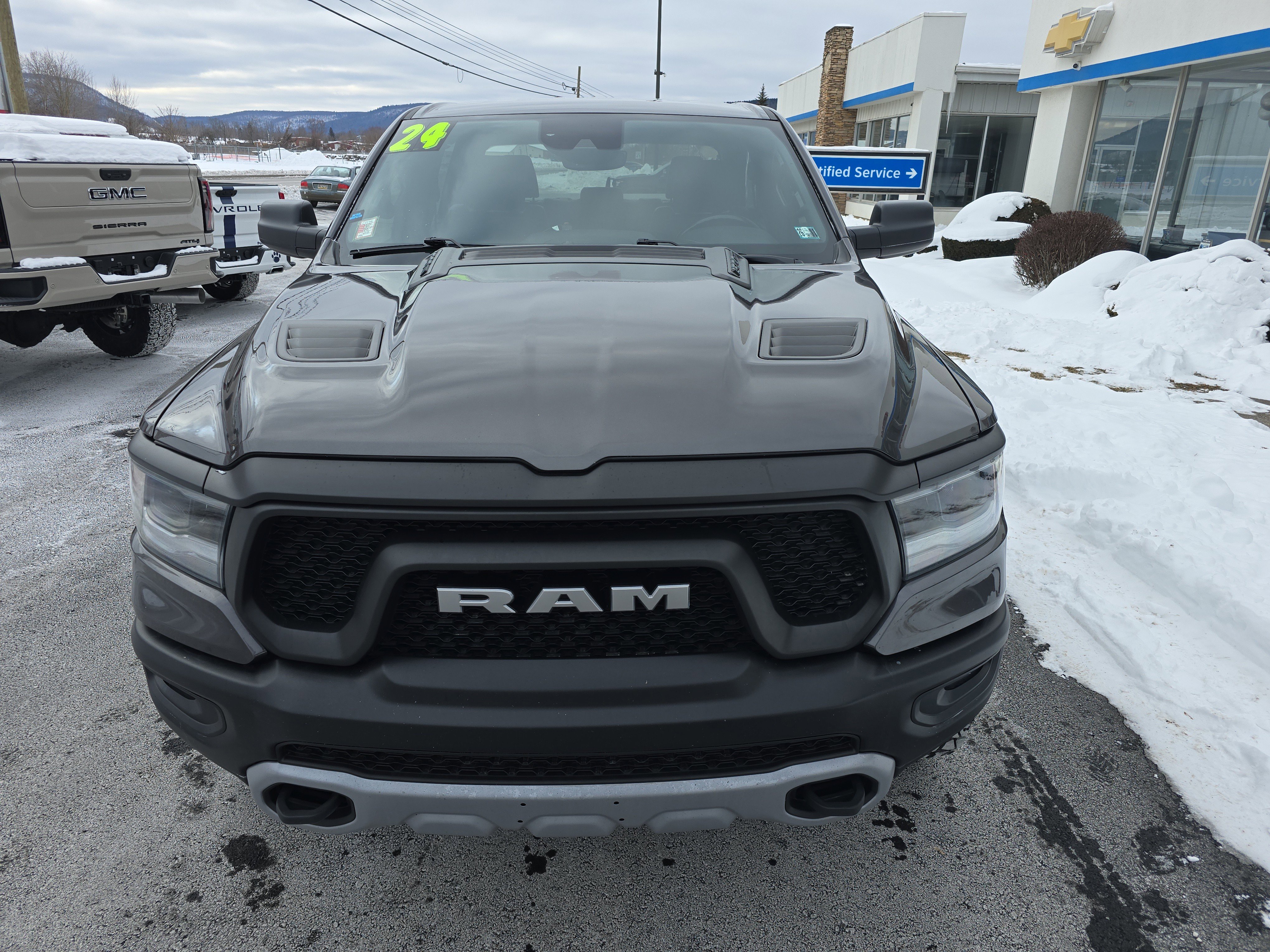 Used 2024 RAM 1500 Rebel image 9