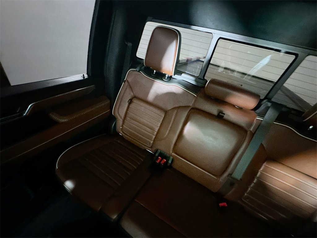 Used 2024 GMC Sierra 2500 Denali Ultimate image 12