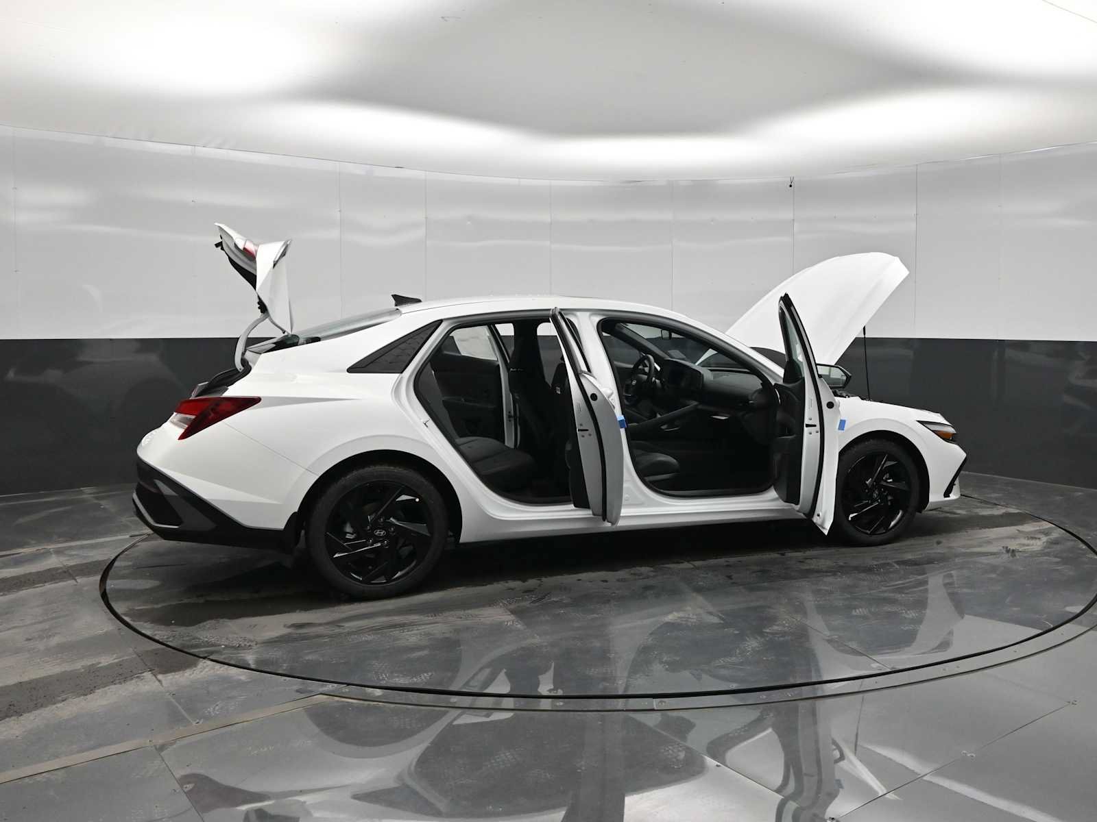 New 2026 Hyundai Elantra SEL Sport FWD image 41