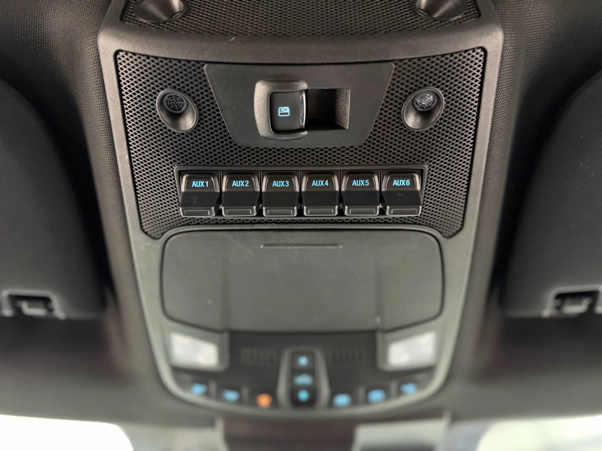 Used 2021 Ford F450 Platinum w/ FX4 Off-Road Package image 33