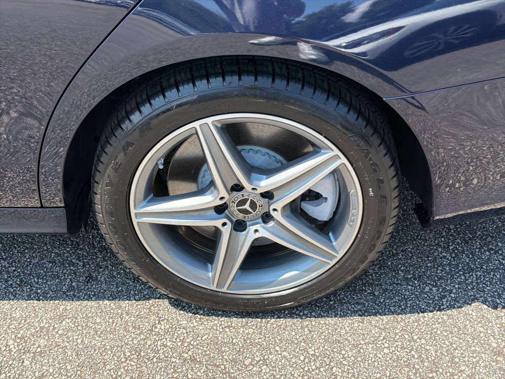 Used 2019 Mercedes-Benz E 450 4MATIC Sedan w/ Premium Package image 19