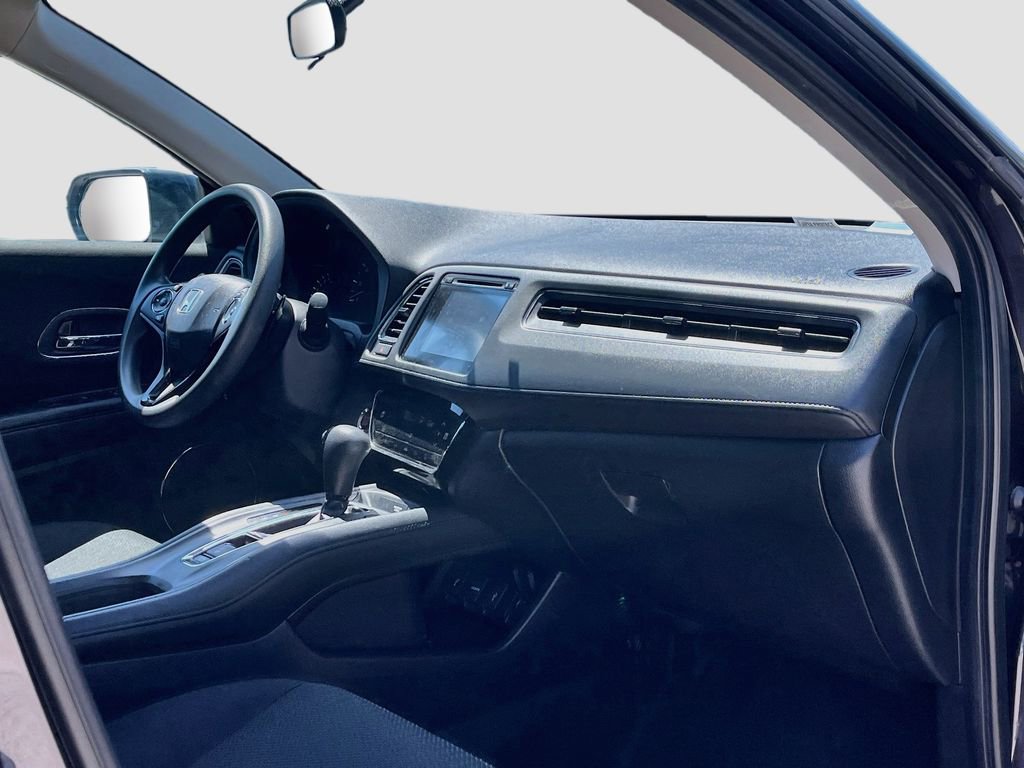 Used 2018 Honda HR-V EX image 28