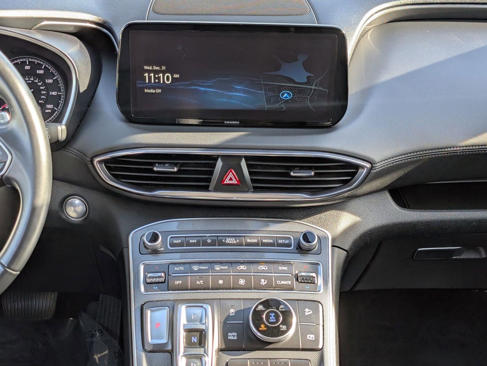 Used 2023 Hyundai Santa Fe SEL image 25