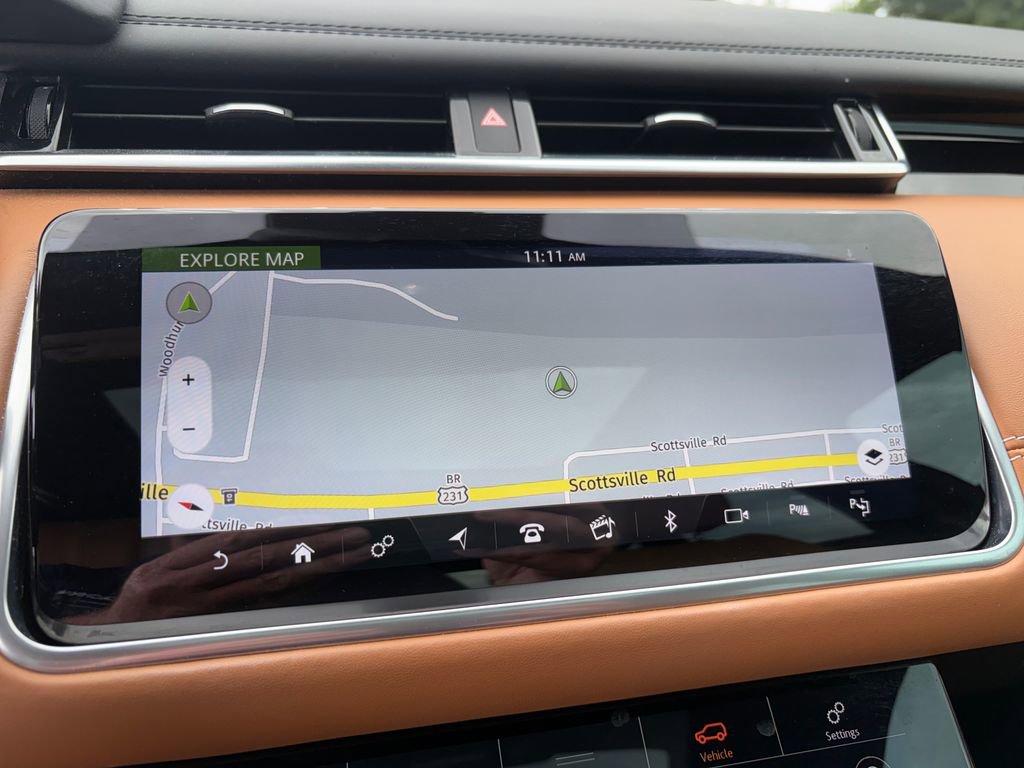 Used 2019 Land Rover Range Rover Velar R-Dynamic SE AWD/4WD image 26