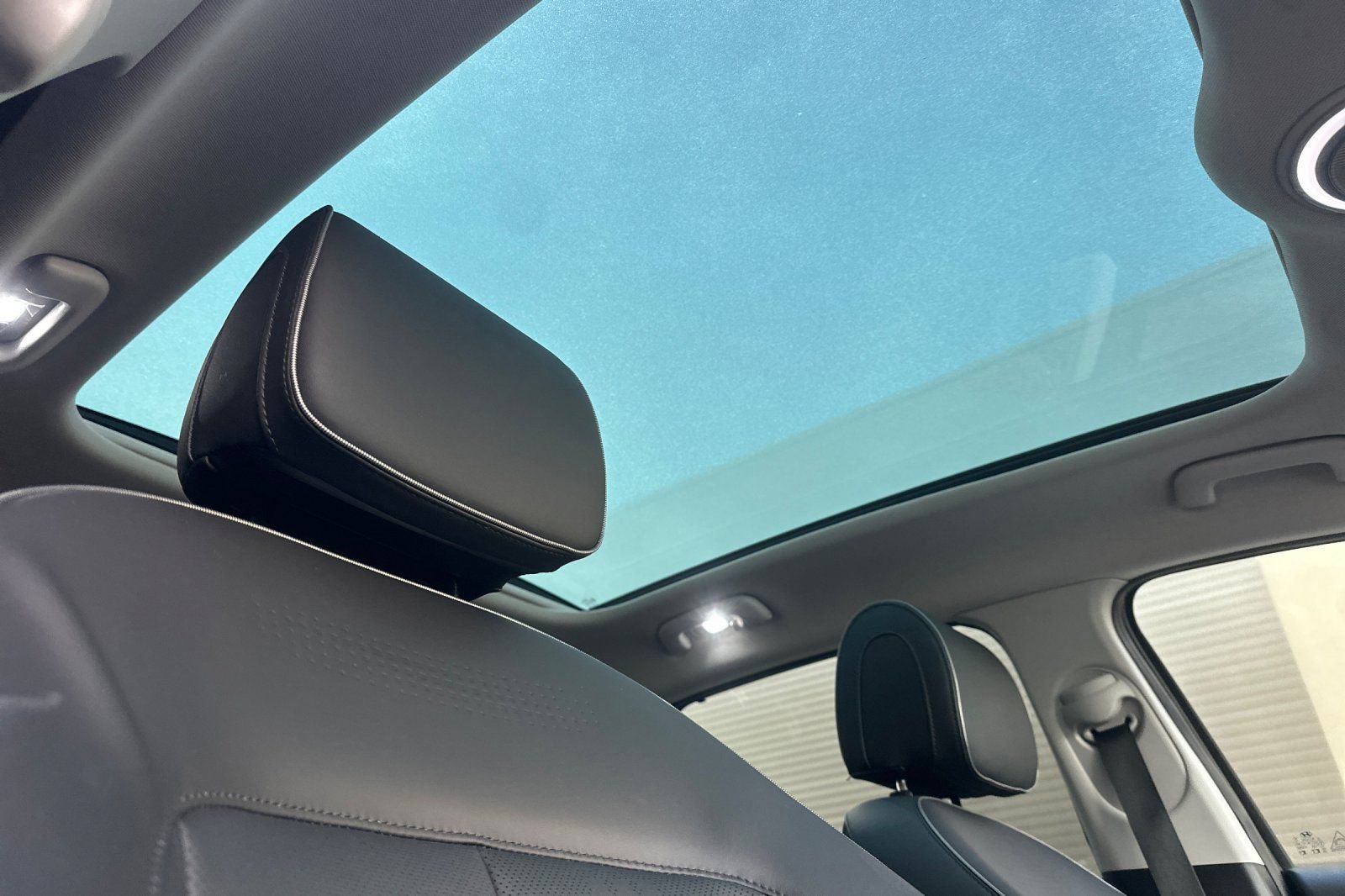 Used 2023 Hyundai Ioniq 5 Limited w/ Cargo Package image 17