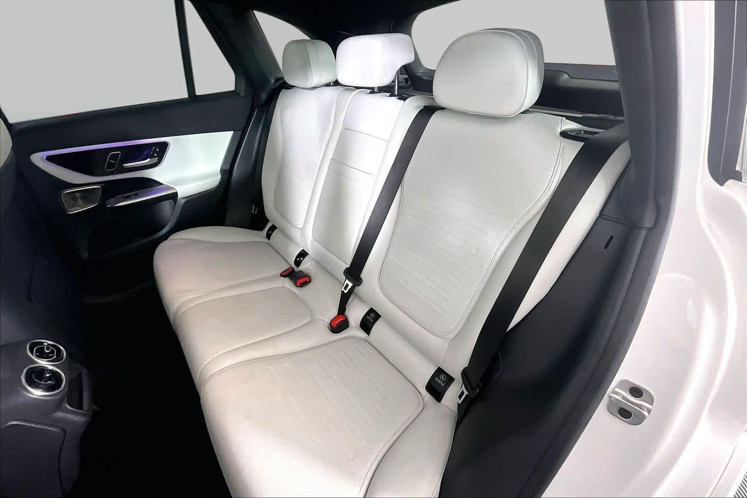 Used 2023 Mercedes-Benz GLC 300 image 18