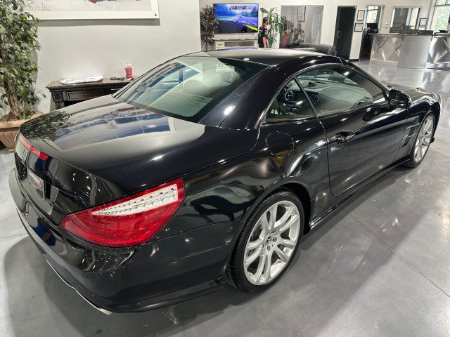 Used 2015 Mercedes-Benz SL 400 w/ Premium I Package image 41