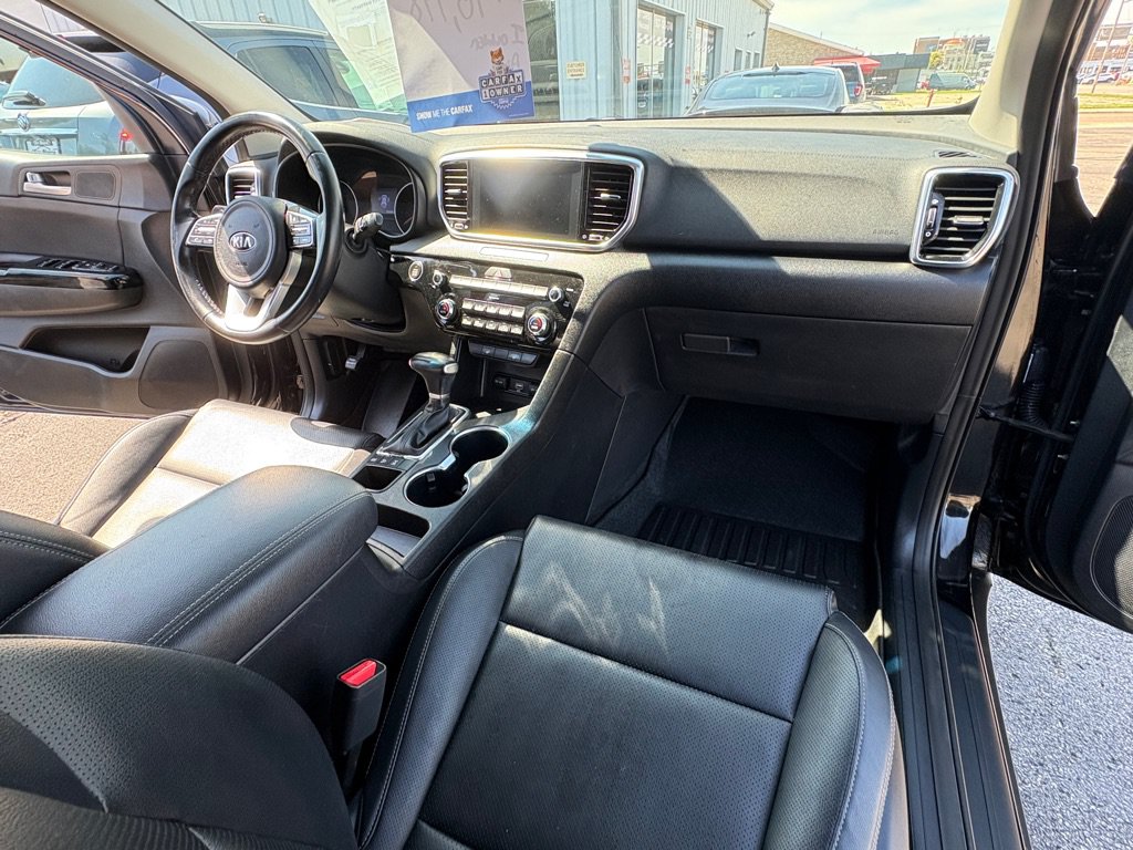 Used 2022 Kia Sportage EX AWD/4WD image 22