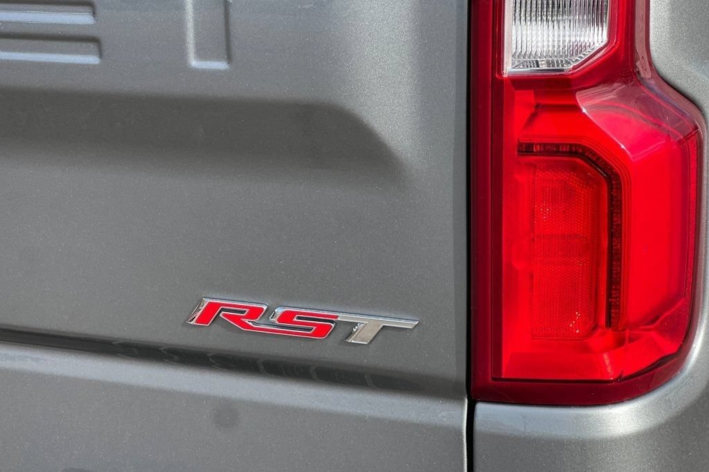 New 2026 Chevrolet Silverado 1500 RST w/ RST Select Package AWD/4WD image 16
