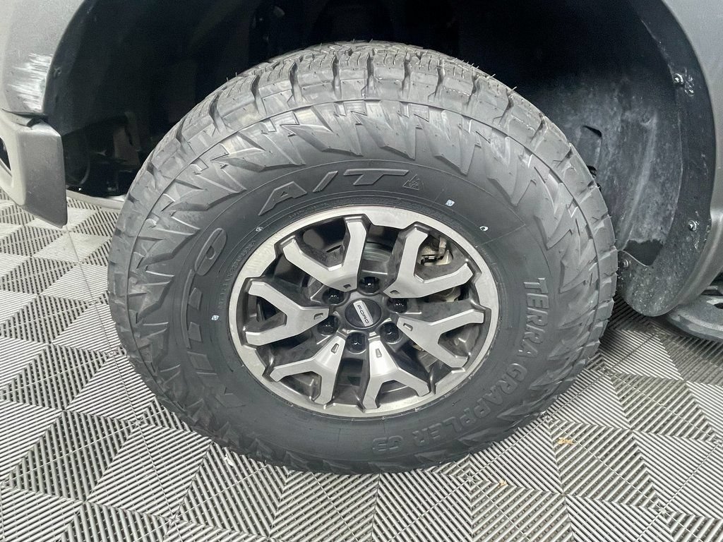 Used 2018 Ford F150 Raptor w/ Equipment Group 802A Luxury AWD/4WD image 12