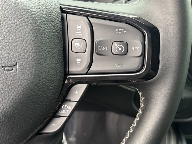 New 2026 RAM 3500 Limited AWD/4WD image 19